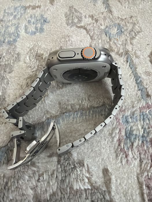 Apple watch ultra 2/64gb