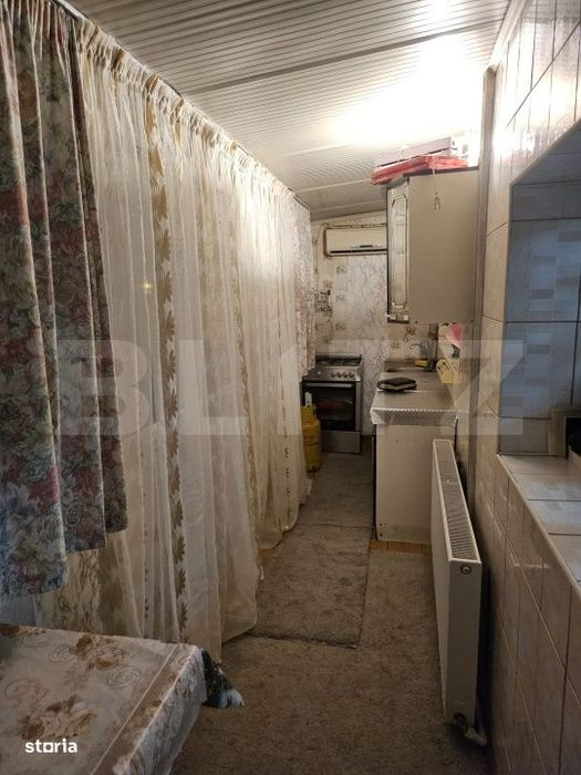 Apartament de vanzare, 2 camere, semidecomandat, zona viaduct