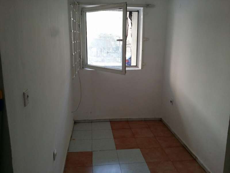 Продава се Магазин в Варна, Операта - 12 кв.м за 3250 €/кв.м - Снимка #1