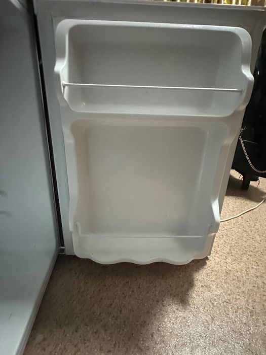 Холодильник Бирюса