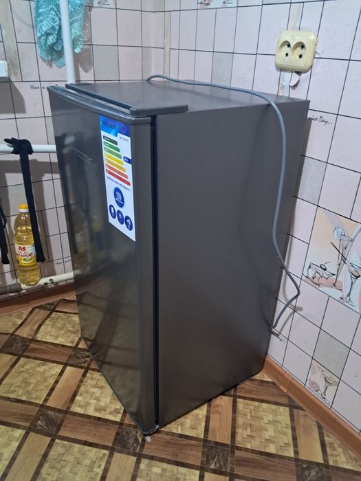 Холодильник маленький