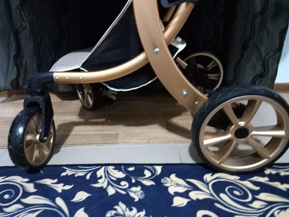 Продам коляску трансформер