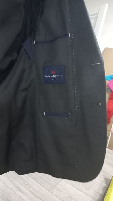 Срочно продам тройку костюм