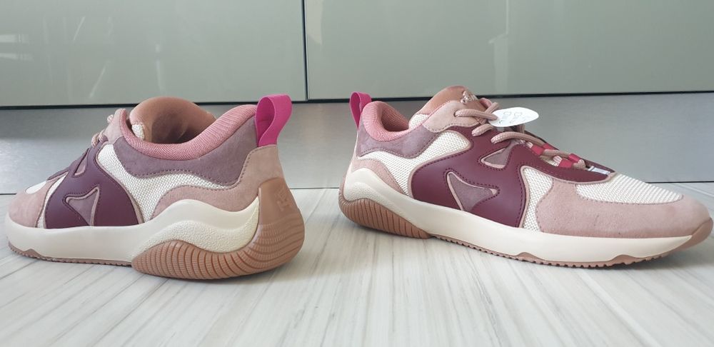 Hogan Sneakers Made In Italy  38 /24.5см НОВО! ОРИГИНАЛ! Дамски Кецове
