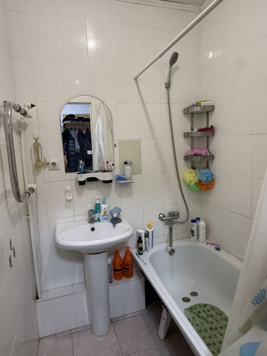 2х комнатная мкр.Аэропорт 12