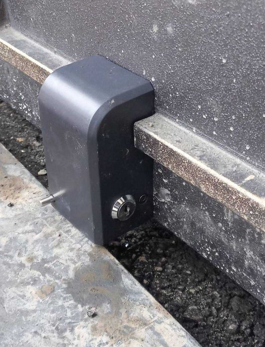 Автоматика для распашных ворот Powertech  PW330L PW530L