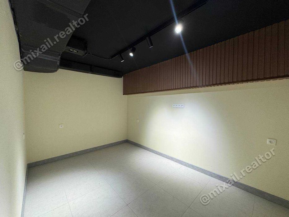 Сдается Офис, 250 м2, 1 линия, парк Бабура (87648)