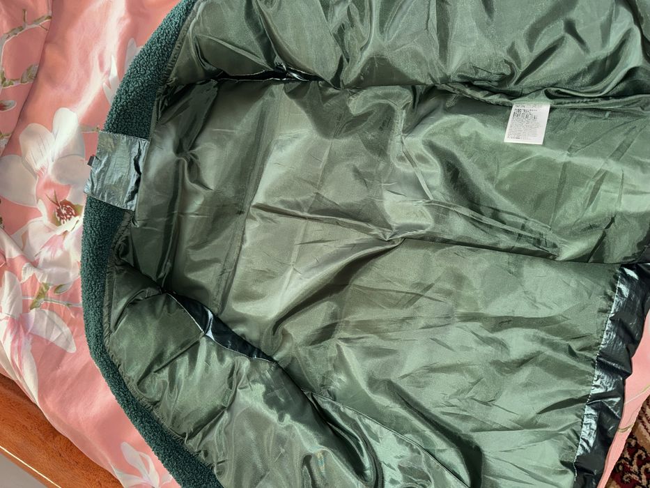 Куртка весенняя.