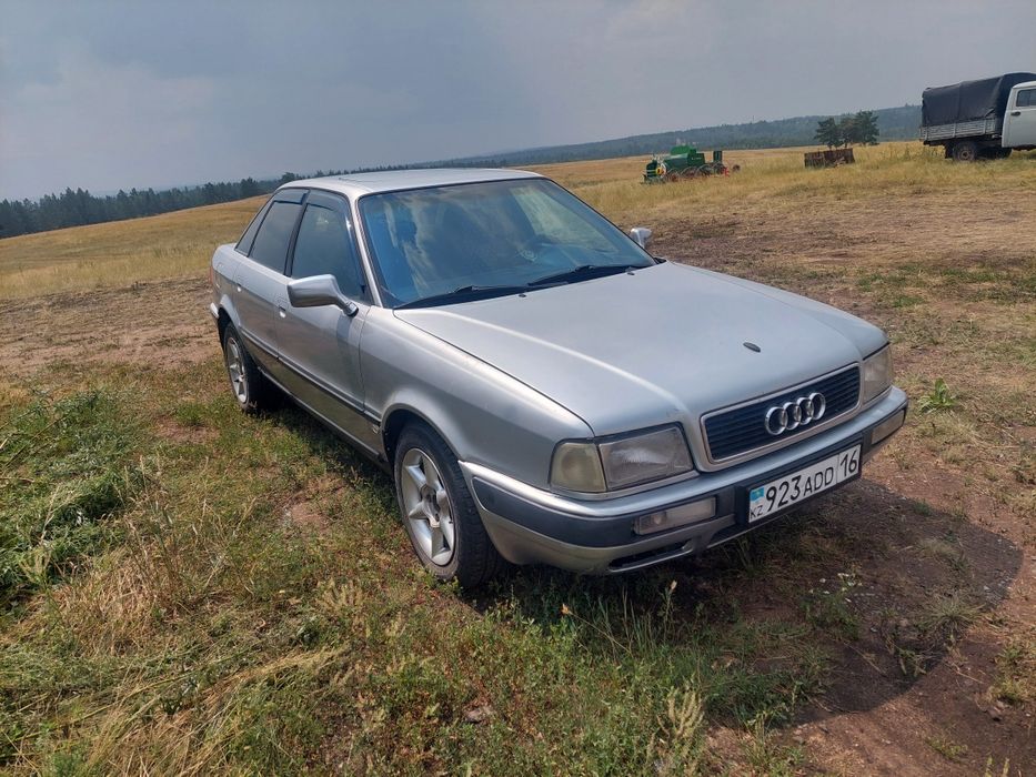 Продам хороший ауди б4