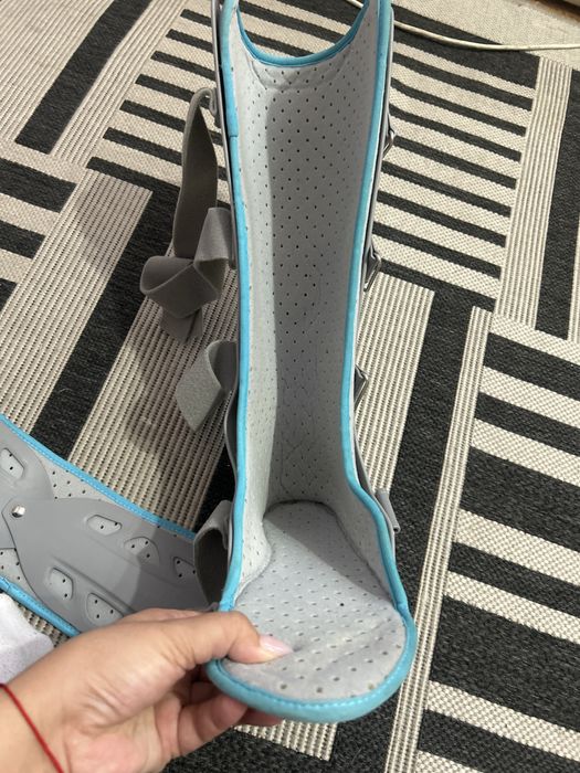 Продам лангет для ног б/у испльзован 3 недели