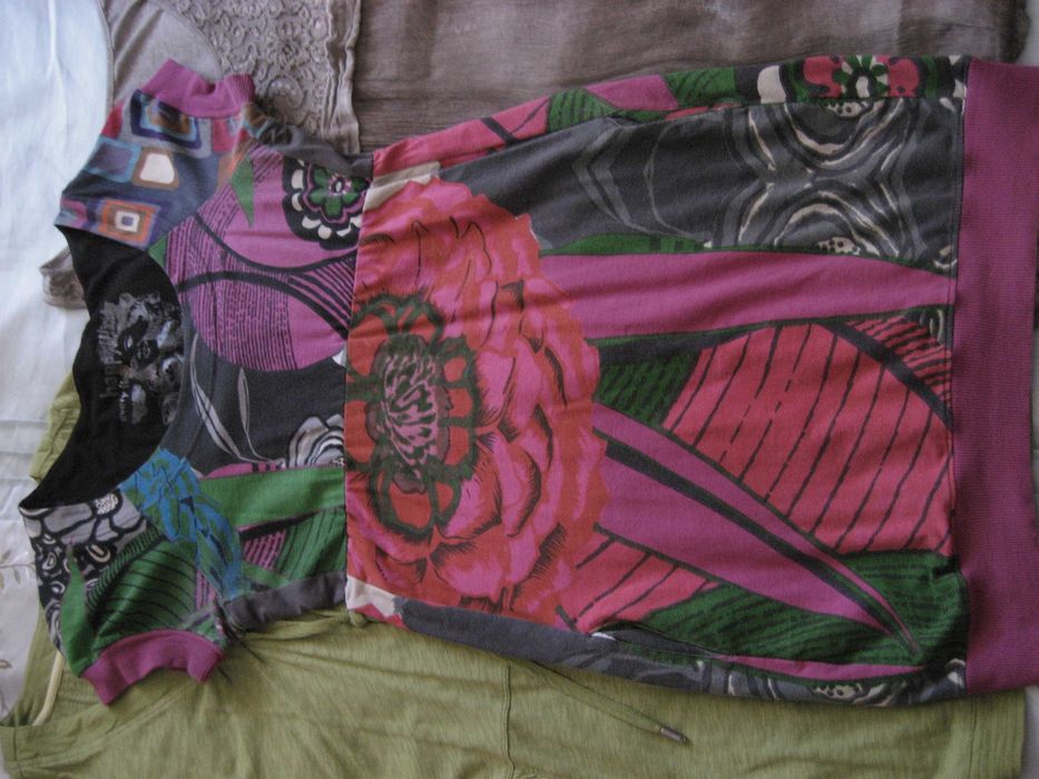 Две готени блузи и още