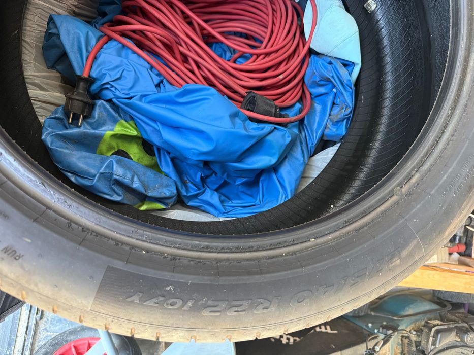 4 cauciucuri Run Flat Pirelli P zero Vară 275 40 22 6.3 MM