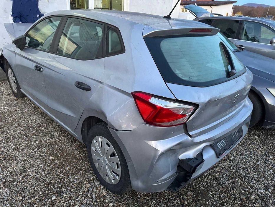 Vand SEAT IBIZA 2018 AVARIAT 1000 Benzina + CNG 94300KM