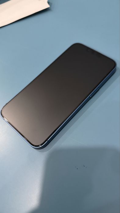 Айфон 13 128гб идеал