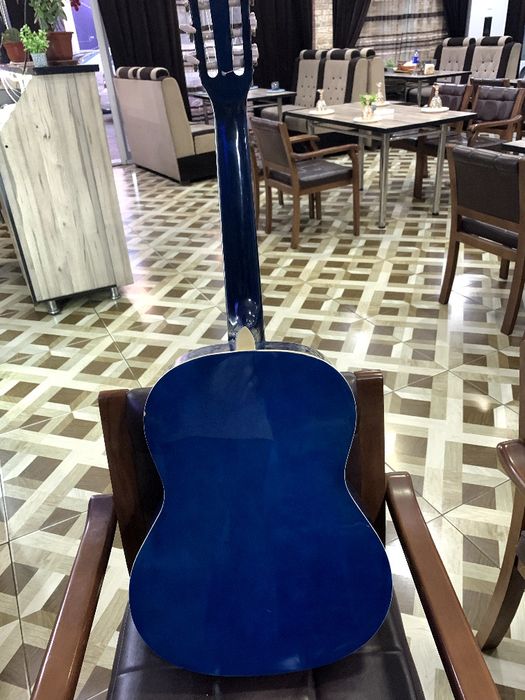 Gitara zudlik bln sotiladi