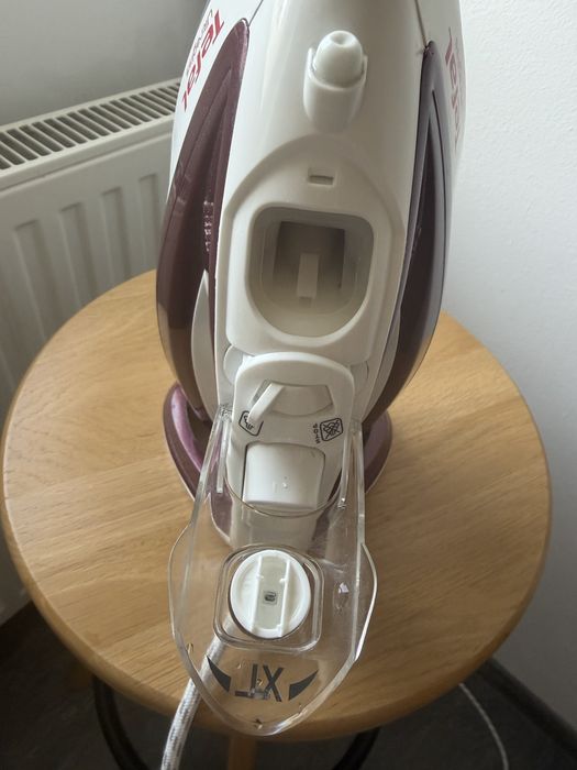 Fier de calcat Tefal