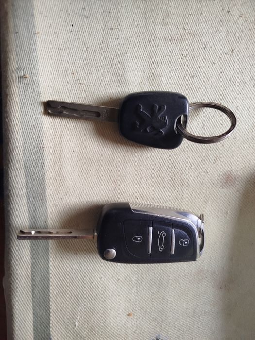 Peugeot 207 1.6i SW OUTDOOR PANORAMA