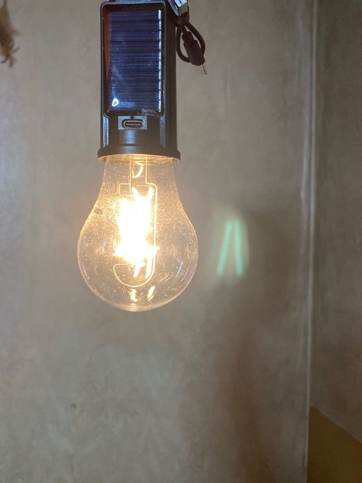 Лед лампа със слънчево и USB зареждане