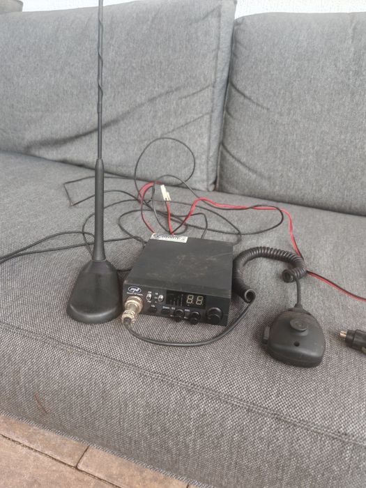 Stație PNI cu antena president