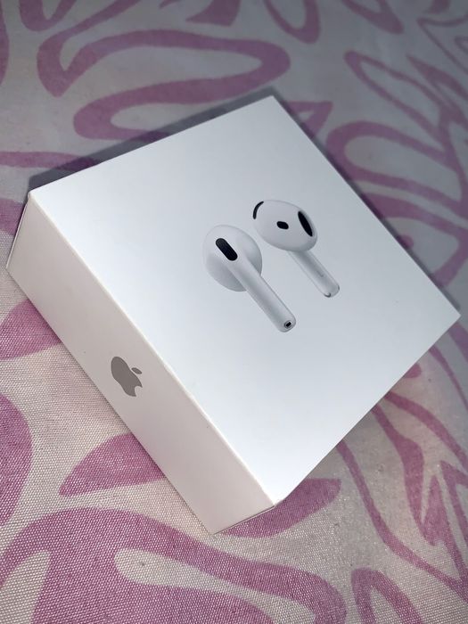 Apple AIRPODS 4TH GEN, бял цвят
