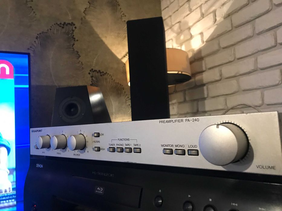 Blaupunkt PA-240 preamplificator