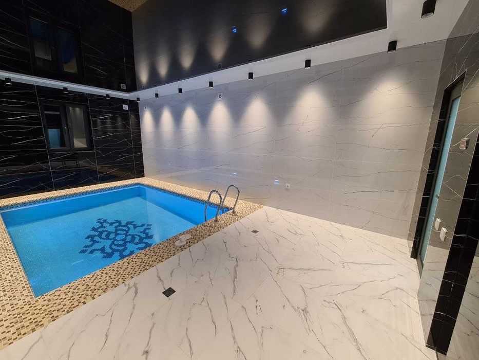 Евродом на Циолковского с бассейном и сауной