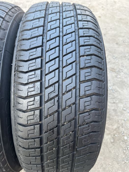 Продам резину пара 205/60/15