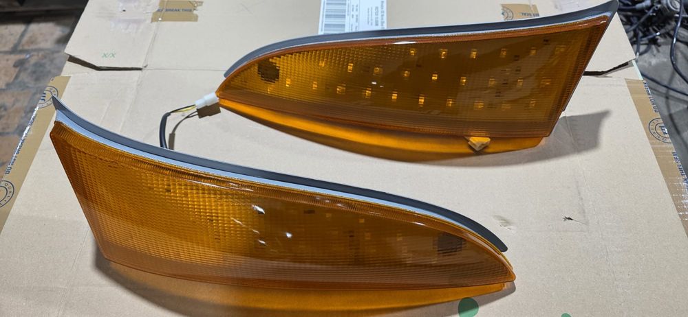 Lampa semnalizare stanga dreapta Setra 400 HDH aftermarket