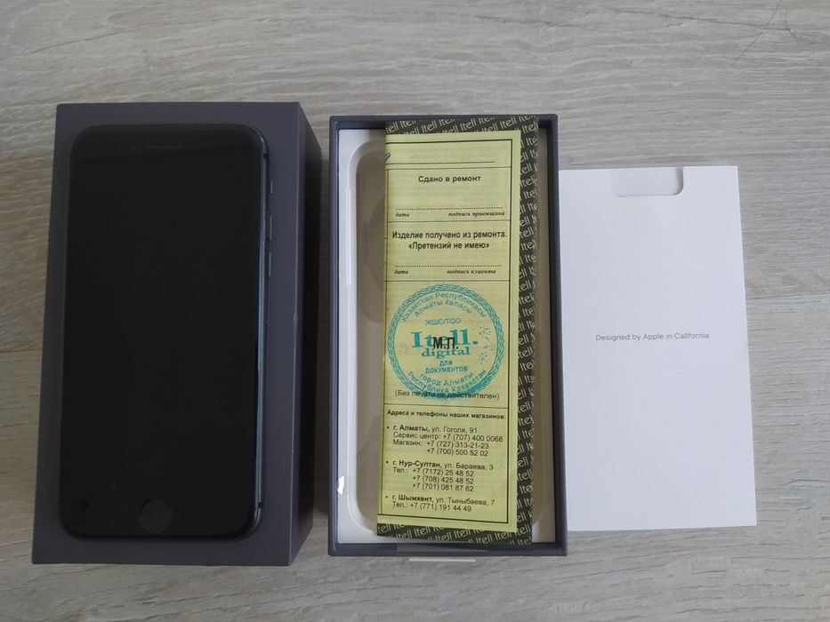 Продам iPhone 8 64 GB