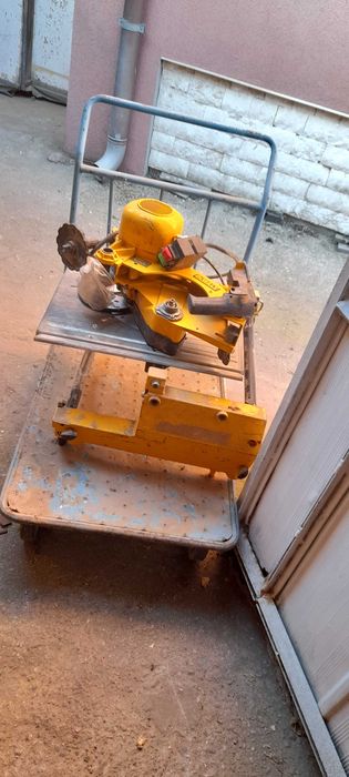 Пендола dewalt dw743