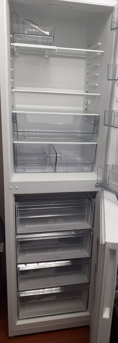 Атлант холодильник 150.000тыс.