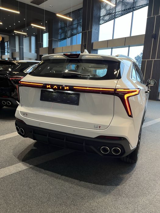 Kaiyi x7 7 kishilik 5 yil garatiyasi bor