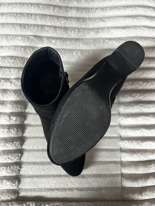 Botine negre imitație piele întoarsă