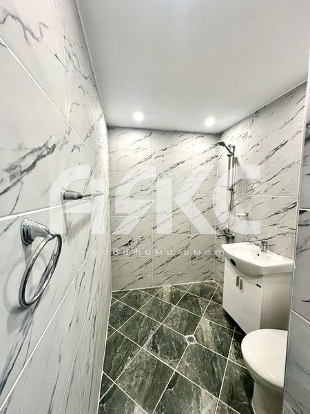 Двустаен апартамент в кв. Надежда 1