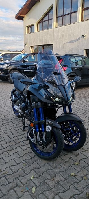 Yamaha Niken 5700Km