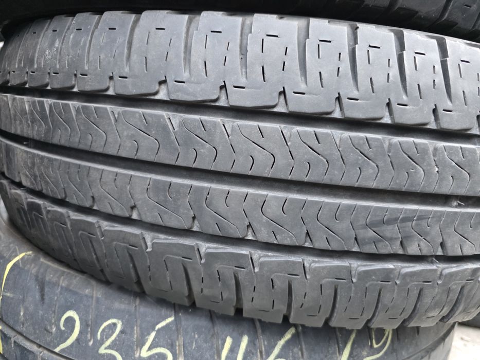 4бр Летни гуми за Бус 225 75 16 С - Michelin