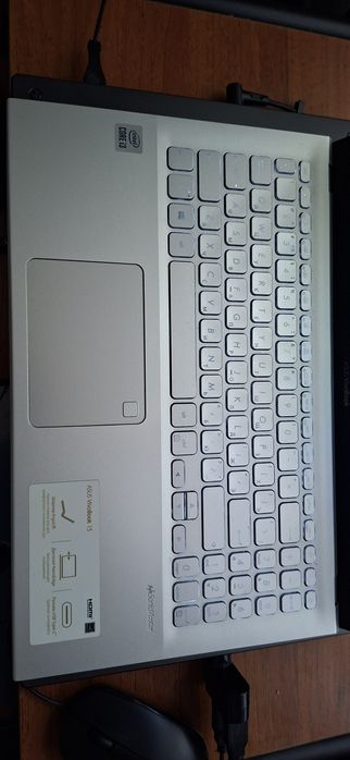 Asus Vivobook 15