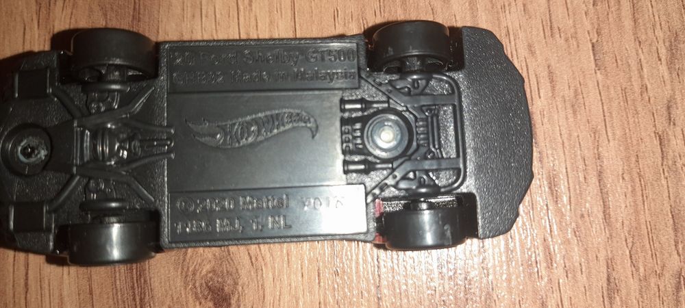 Машинка Hotwheels