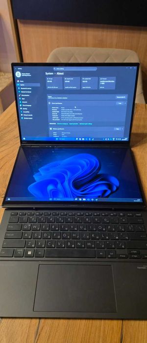 ASUS Zenbook Duo