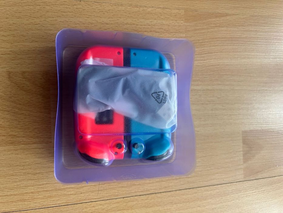 Manete controller Nintendo Switch noi nefolosite