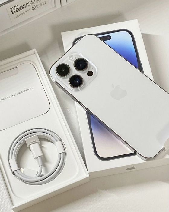 Продам Iphone 14 Pro 256 White