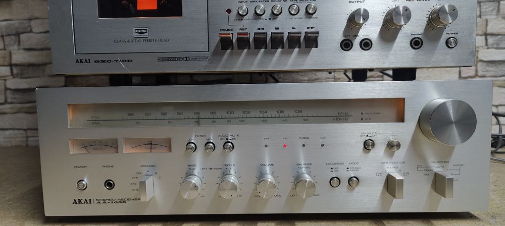 Linie Akai AA-1050,GXC-709D,GXC-710D,GXC-760D