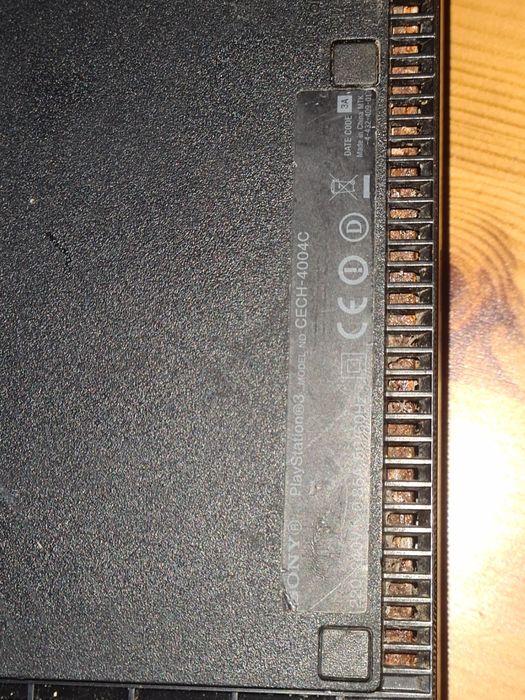 Sony PS 3 nu citește discul in rest funcționall..