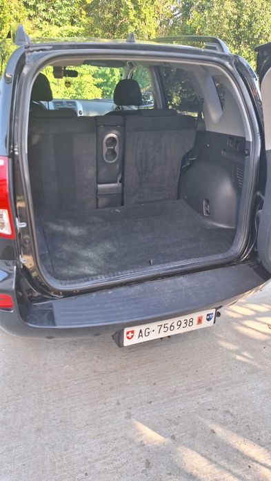 Джип Тойота RAV 4