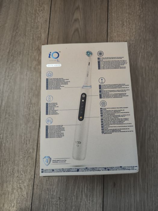 Periuta electrica oral b