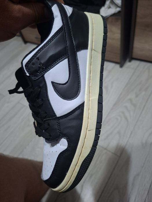 Adidasi nike Dunk low pro
