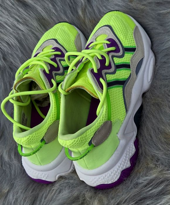 Adidas Ozweego оригинални дамски сникърси 38 номер