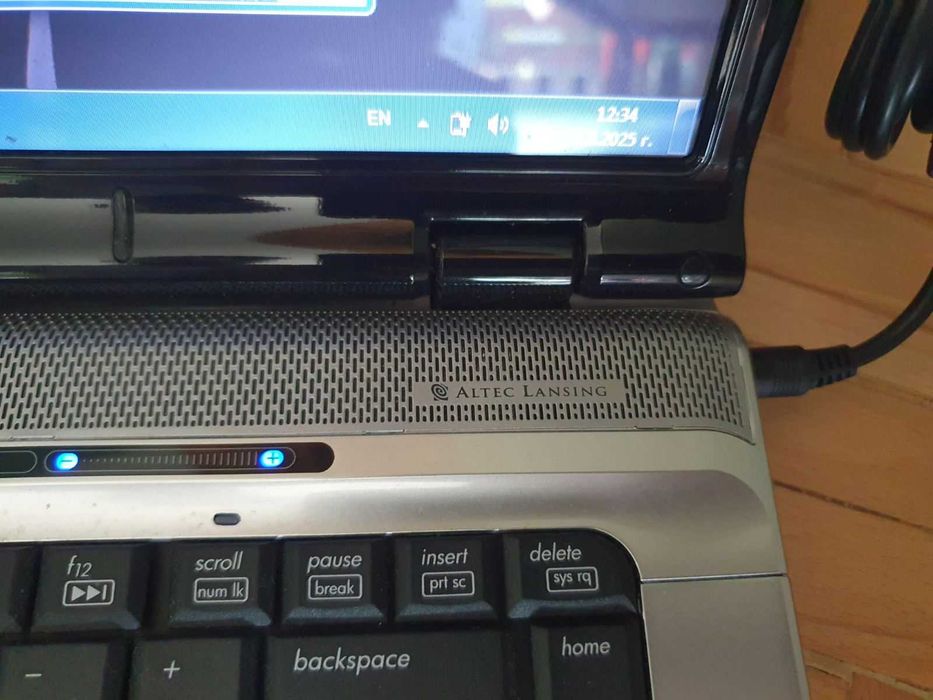 Лаптоп HP с преинсталилан Windows