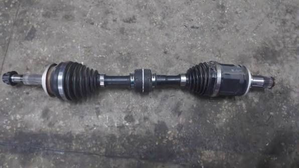 Продам привод камри 70 camry гранат