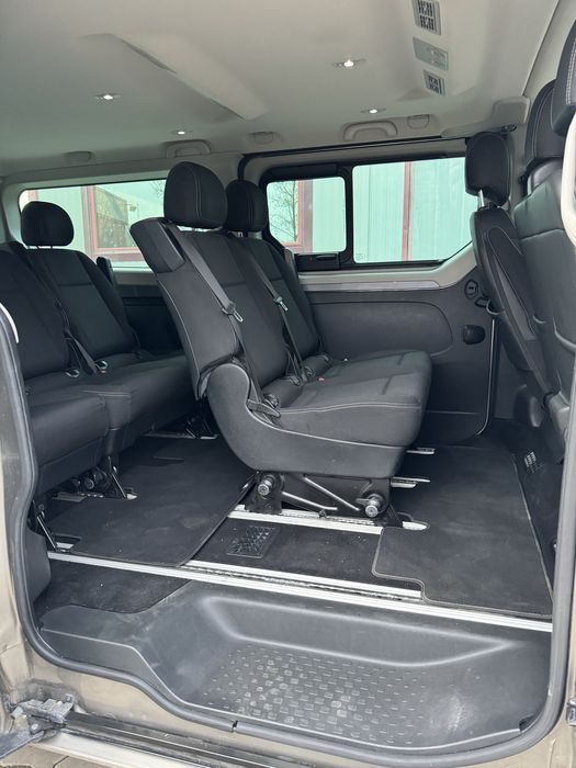 RENAULT  trafic  “SPACECLASS”  2018 Individual   8+1